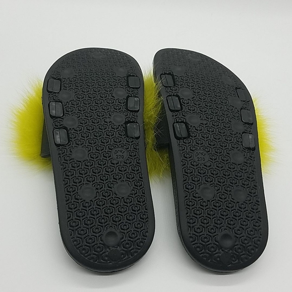 Sandals - Picture 2 of 2